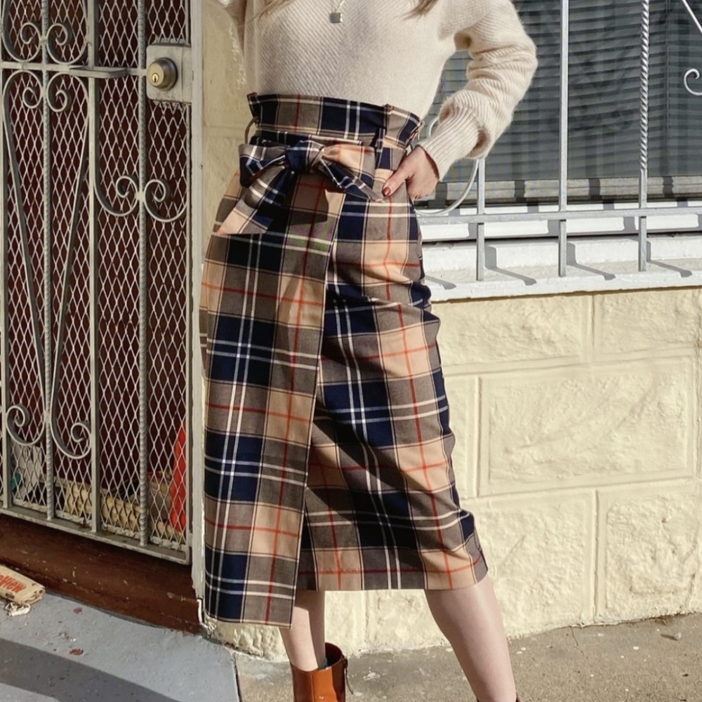 H&M Plaid Skirt. Perfect Condition.